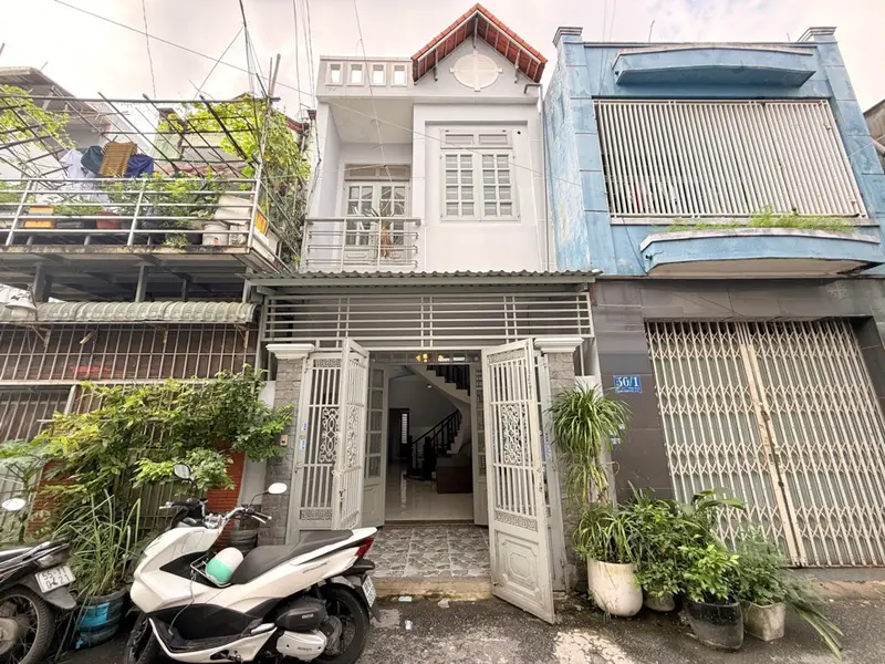 NHÀ 4 PN | 64M2 | TRUNG MỸ TÂY |
Ô TÔ NGỦ TRONG NHÀ | CHỈ 4,9 TỶ... Bán nhà riêng tại Trung Mỹ Tây, Hồ Chí Minh 01