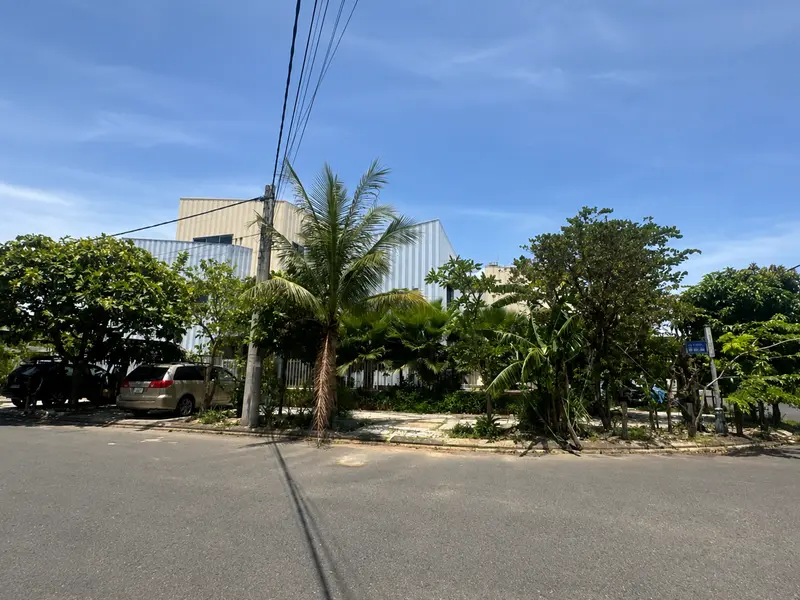 Biệt thự 3 tầng lô góc Nguyễn Văn Hưởng, Ngũ Hành Sơn, Đà Nẵng - Phong cách Nhật Bản - Giá 3x tỷ... Bán nhà mặt phố tại Ngũ Hành Sơn, Đà Nẵng 01
