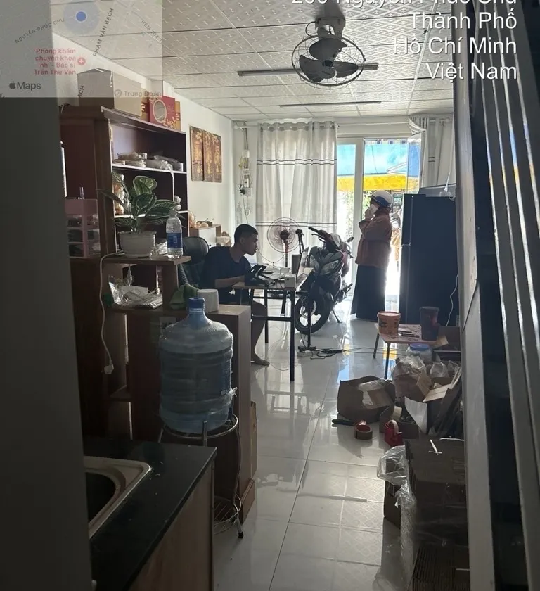 Nhà mặt phố 2 tầng rộng 28.8m² tại quận Tân Bình giá 5.6 tỷ... Bán nhà mặt phố tại Tân Sơn, Hồ Chí Minh 01