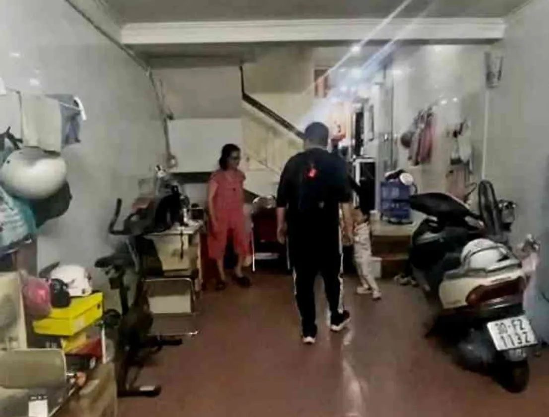 Nhà lô góc 4 tầng kinh doanh gần phố Thái Thịnh, diện tích 45 m²... Bán nhà riêng tại Đống Đa, Hà Nội 01