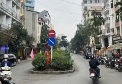 mặt phố Đặng Thùy Trâm – Cầu Giấy, 135m², mặt tiền 15m, đường 2 làn, vỉa hè rộng... Bán nhà mặt phố tại Nghĩa Đô, Hà Nội 03