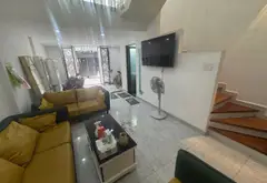B.án Nh.à NGAY Q. 11 - ĐƯỜNG THÔNG XE TẢI - NHÀ MỚI ĐẸP 5 TẦNG - ngang 4.5m - 43m2 - có sẵn dòng ti... Bán nhà riêng tại Phú Lâm, Hồ Chí Minh 05