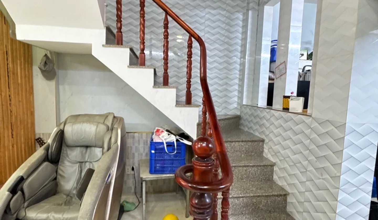 #TH020H

🏡 NHÀ MT HẺM XE TẢI -NGUYỄN DUY TRINH – Q 2 (PHƯỜNG BÌNH TRƯNG) – CHỈ 4,2 TỶ TL 🔥... Bán nhà riêng tại Bình Trưng, Hồ Chí Minh 01