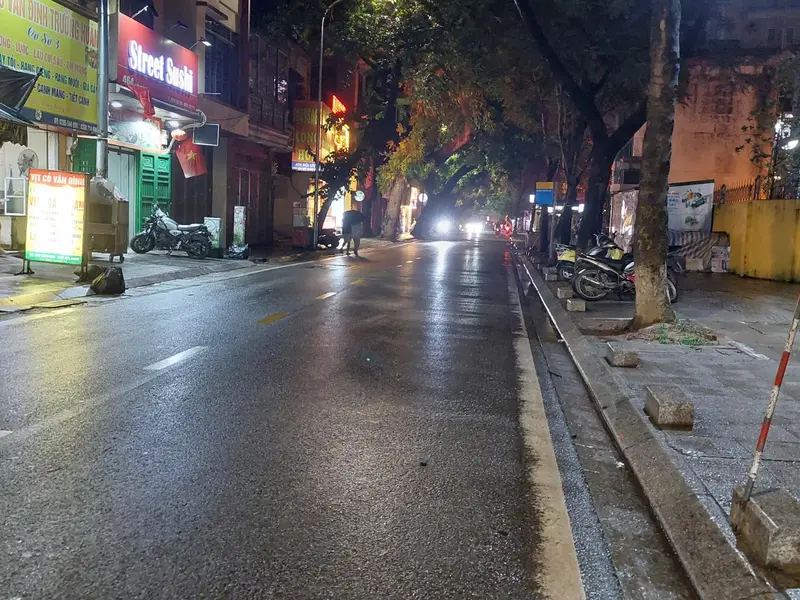 Nhà mặt phố đỉnh cao tại Ba Đình với mặt tiền 30m đẳng cấp... Bán nhà mặt phố tại Ngọc Hà, Hà Nội 01