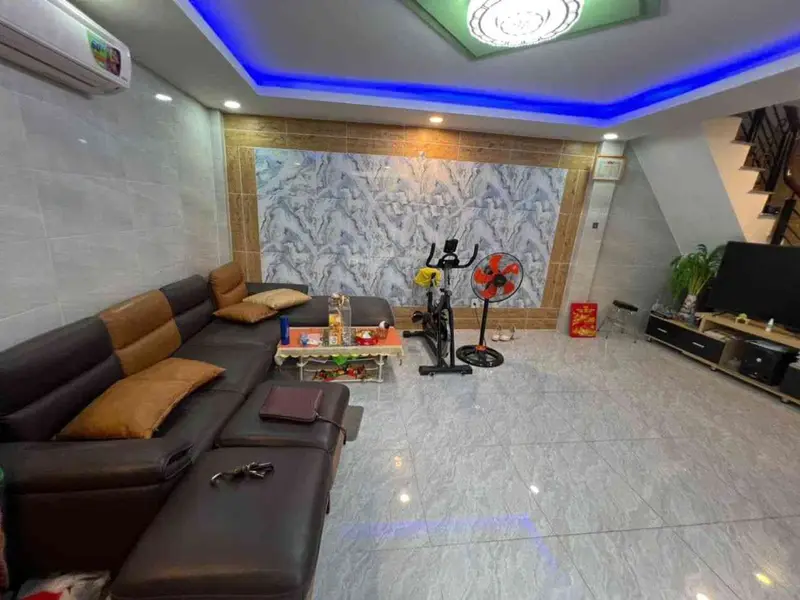 THẠNH LỘC 15 – GẦN CHỢ CẦU ĐỒNG – DTSD 70M² – NHÀ MỚI 2 TẦNG –3PN 💸 3,4 TỶ
✅ Gần TL29, TL31,... Bán nhà riêng tại An Phú Đông, Hồ Chí Minh 01