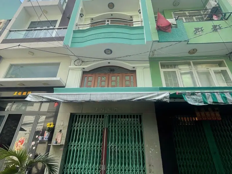 Nhà 5 tầng hẻm rộng quận 11, tiện nghi đầy đủ... Bán nhà riêng tại Minh Phụng, Hồ Chí Minh 01