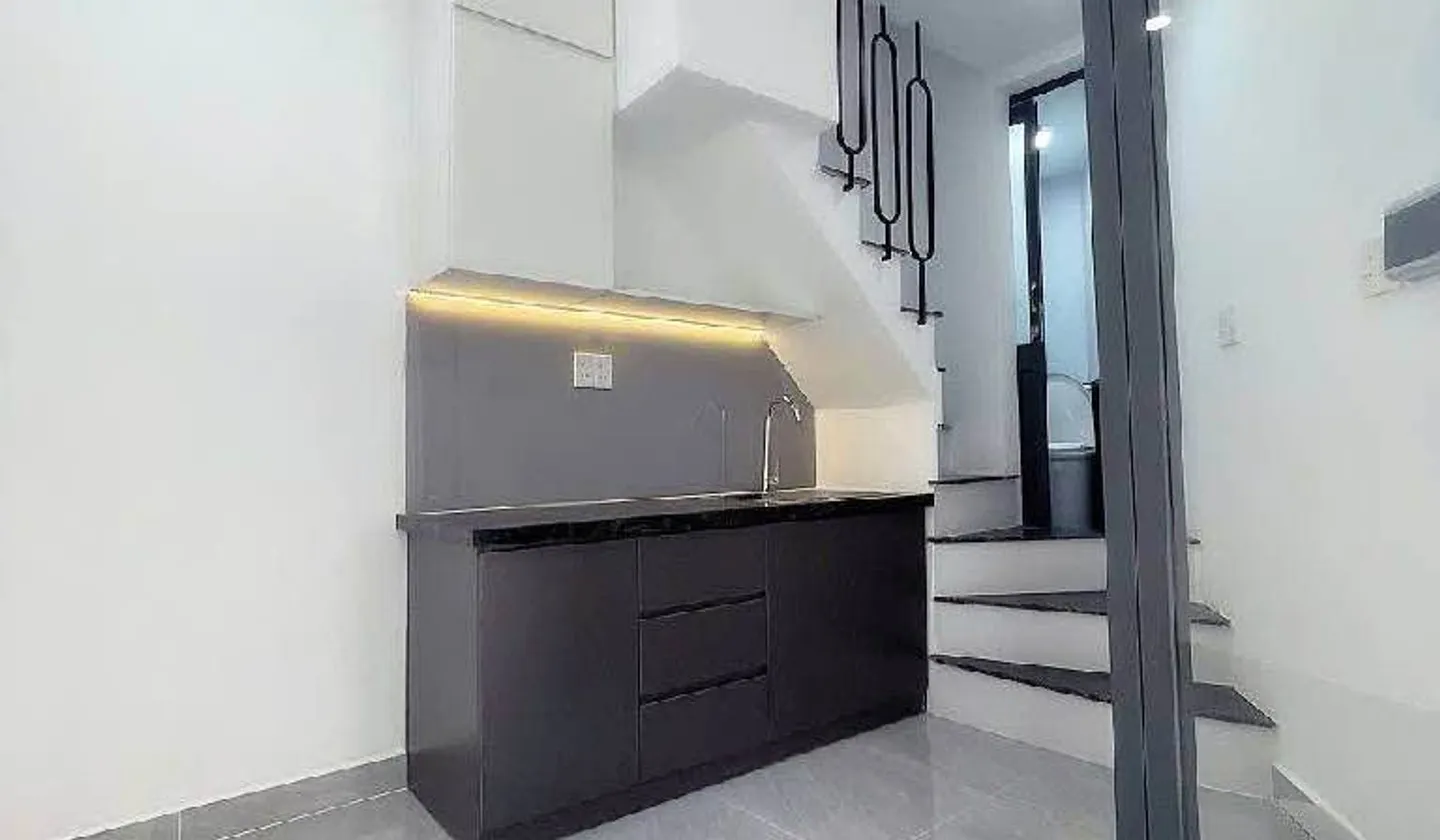 Nhà 3 tầng tại Âu Cơ, Phường Bảy Hiền - Thiết kế 2 phòng ngủ, giá hợp lý... Bán nhà riêng tại Bảy Hiền, Hồ Chí Minh 01