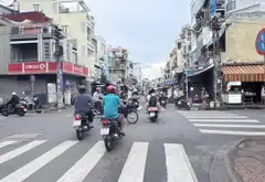 Bán nhà mặt phố quận 10, 39m², 4 tầng, giá 14,6 tỷ, vị trí kinh doanh đông đúc... Bán nhà mặt phố tại Vườn Lài, Hồ Chí Minh 02