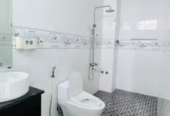 Nhà 3 tầng rộng rãi, thiết kế hiện đại tại Lê Văn Lương... Bán nhà riêng tại Hiệp Phước, Hồ Chí Minh 12