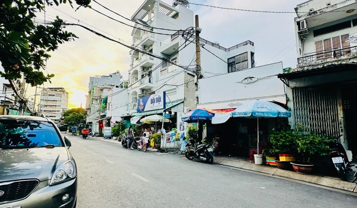 Nhà Mặt Phố Phú Trung Giá Tốt - Sổ Đẹp, Ô Tô Đậu Thoải Mái... Bán nhà mặt phố tại Tân Phú, Hồ Chí Minh 01