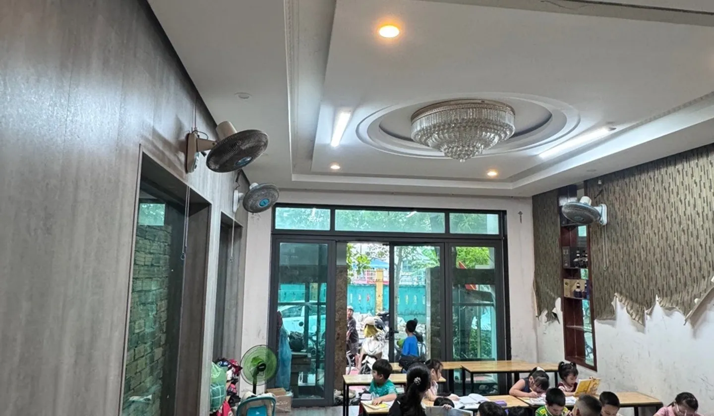 🔥 MẶT PHỐ HÒA KHÁNH – LIÊN CHIỂU, ĐÀ NẴNG 🔥 💎 NHÀ 3 TẦNG – Ô TÔ TRÁNH – KINH DOANH TỐT 📍... Bán nhà mặt phố tại Hòa Khánh, Đà Nẵng 01