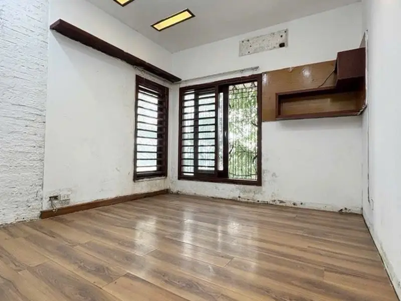 Nhà trường chinh 4 Tầng Ô Tô Đỗ Cửa Ngay Trung Tâm Đầy Tiện Nghi - kinh doanh - tặng full nội thất... Bán nhà riêng tại Kim Liên, Hà Nội 01