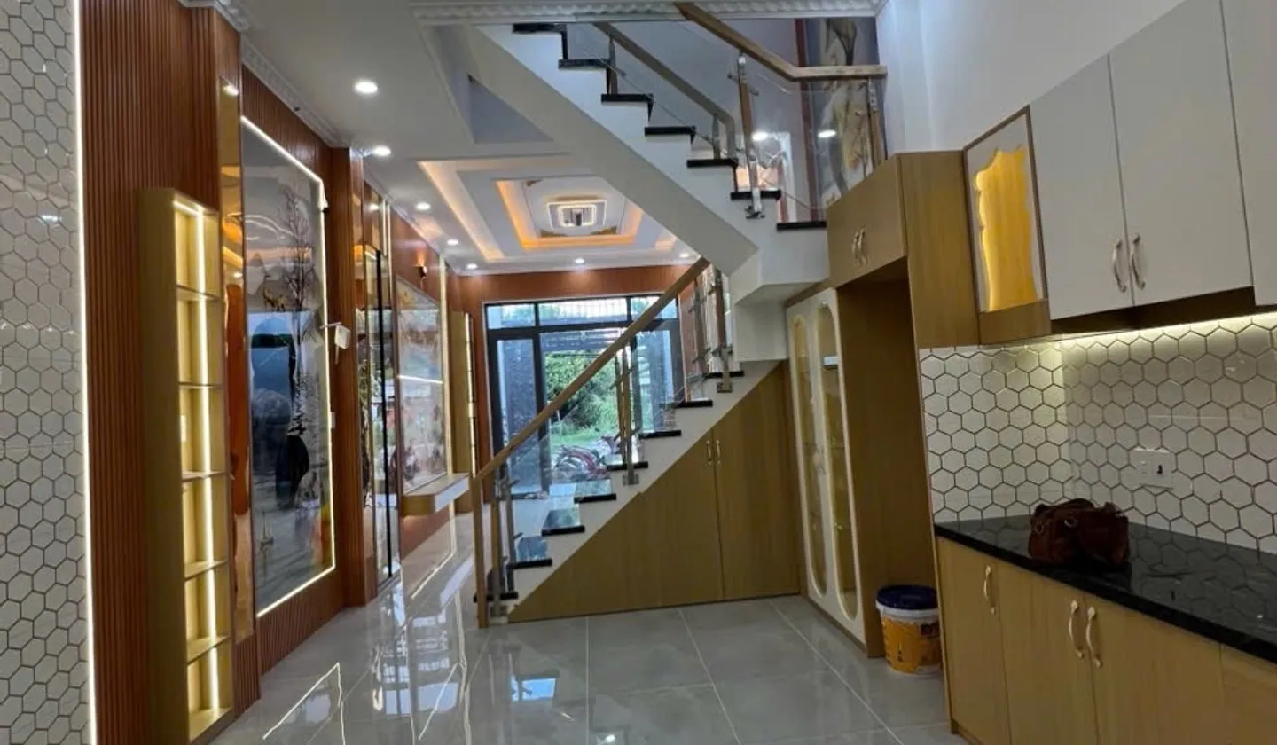 NHÀ HẺM XE HƠI SÁT CHỢ ĐÔNG THẠNH -HOC MÔN_ 4x17M - CHỈ 4.2 TỶ TL... Bán nhà riêng tại Đông Thạnh, Hồ Chí Minh 01