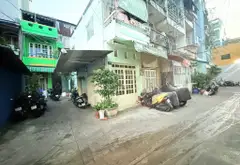 Nhà 3 tầng mặt phố Quận 10 - Không gian sầm uất, vị trí vàng... Bán nhà mặt phố tại Hòa Hưng, Hồ Chí Minh 02