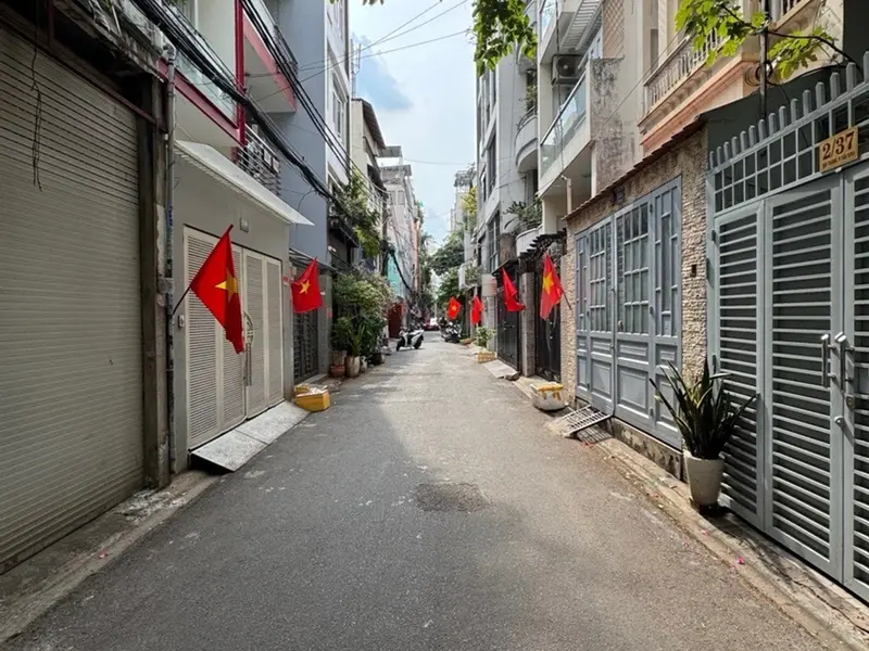 Bán nhà 4 tầng, 3PN, 4WC tại Núi Thành, Tân Bình, giá 11 tỷ... Bán nhà riêng tại Tân Bình, Hồ Chí Minh 01