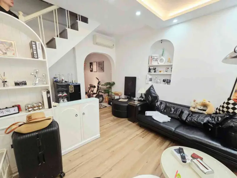 5,8 Tỷ -NGÃ 3 HÀNG CHUỐI – PHẠM ĐÌNH HỔ | 4 TẦNG| NHÀ ĐẸP Ở NGAY* vị trí vàng phố cổ... Bán nhà riêng tại Hai Bà Trưng, Hà Nội 01