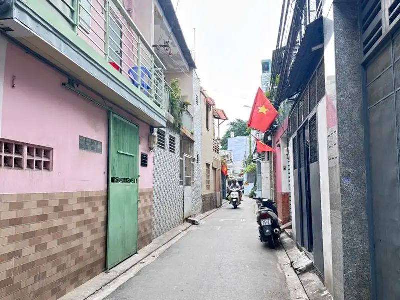 Bán nhà riêng 40m2 2 tầng gần hẻm xe hơi quận Tân Bình... Bán nhà riêng tại Tân Sơn Hòa, Hồ Chí Minh 01