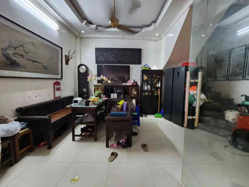 Bán nhà phân lô 6 tầng tại Kim Ngưu, Hai Bà Trưng, diện tích 64 m², sân rộng để xe... Bán nhà riêng tại Vĩnh Tuy, Hà Nội 01
