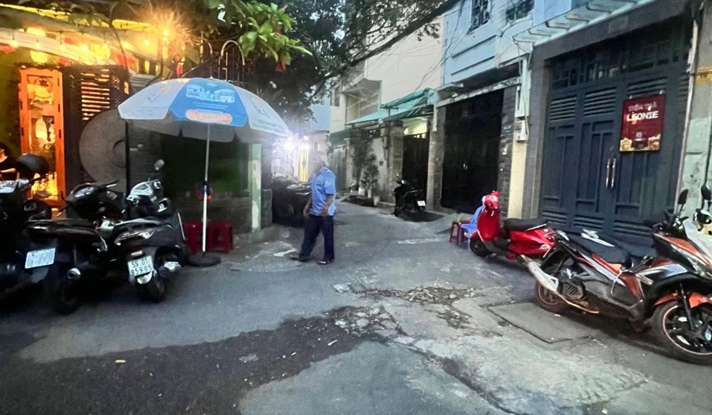 Nhà 5 tầng hẻm xe tải Tô Hiến Thành - Sống chất, kinh doanh đỉnh... Bán nhà riêng tại Hòa Hưng, Hồ Chí Minh 01