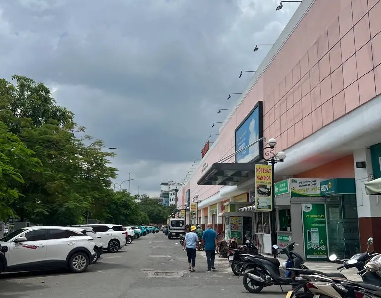 MẶT TIỀN CỘNG HÒA, NGAY VÒNG XOAY LĂNG CHA CẢ, VINCOM - DT: 4Mx20M - KV XÂY 7 TẦNG... Bán nhà mặt phố tại Tân Sơn Nhất, Hồ Chí Minh 01