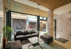 CHDV cao cấp Quận 1 - Ngang 8m khủng - Hẻm xe hơi thông - Dòng tiền 100 tr/tháng... Bán nhà riêng tại Cầu Ông Lãnh, Hồ Chí Minh 02