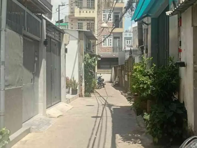 Nhà 4 tầng trung tâm Quận 11, sẵn sàng vào ở ngay... Bán nhà riêng tại Hòa Bình, Hồ Chí Minh 01
