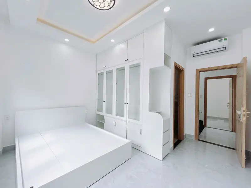 NHÀ 5 TẦNG - Ô TÔ BỎ NHÀ - KHU BIỆT THỰ KIỀU ĐÀM - 50M2 - CHỈ 10 Đ... Bán nhà riêng tại Tân Hưng, Hồ Chí Minh 01