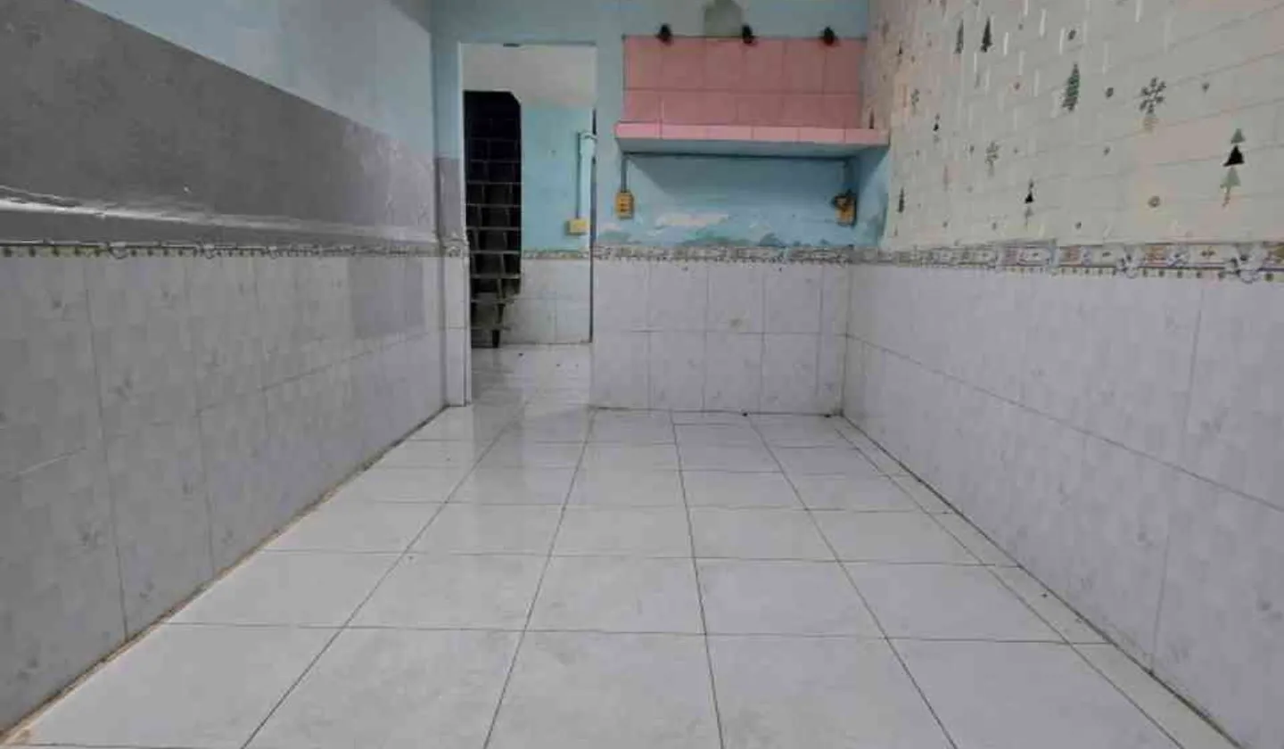 Nhà Bình Tân giá tốt, 2 phòng ngủ, vị trí hẻm 132 Mã Lò cực hiếm có... Bán nhà riêng tại Bình Trị Đông, Hồ Chí Minh 01