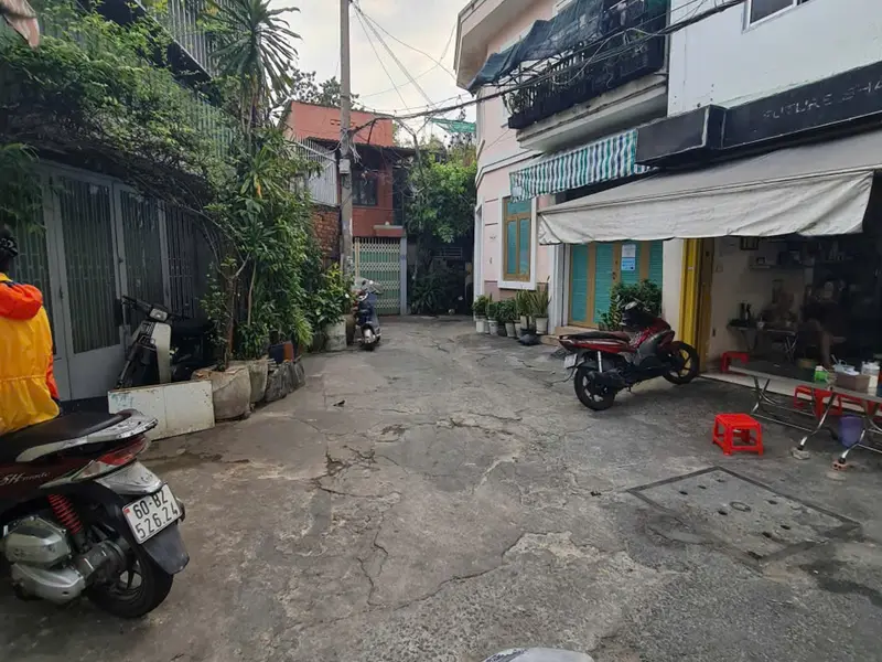 Bán nhà sát mặt tiền hẻm xe hơi - chợ Bà Chiểu - ngang gần 6m , DT 50m2 chỉ 7tỷ... Bán nhà riêng tại Bình Thạnh, Hồ Chí Minh 01