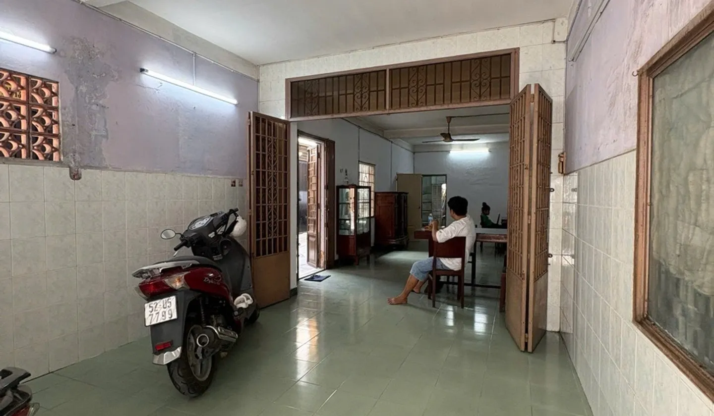 Nhà 3 tầng 3 mặt thoáng tại phường Tân Sơn Nhất, giá 8,5 tỷ... Bán nhà riêng tại Tân Sơn Nhất, Hồ Chí Minh 01