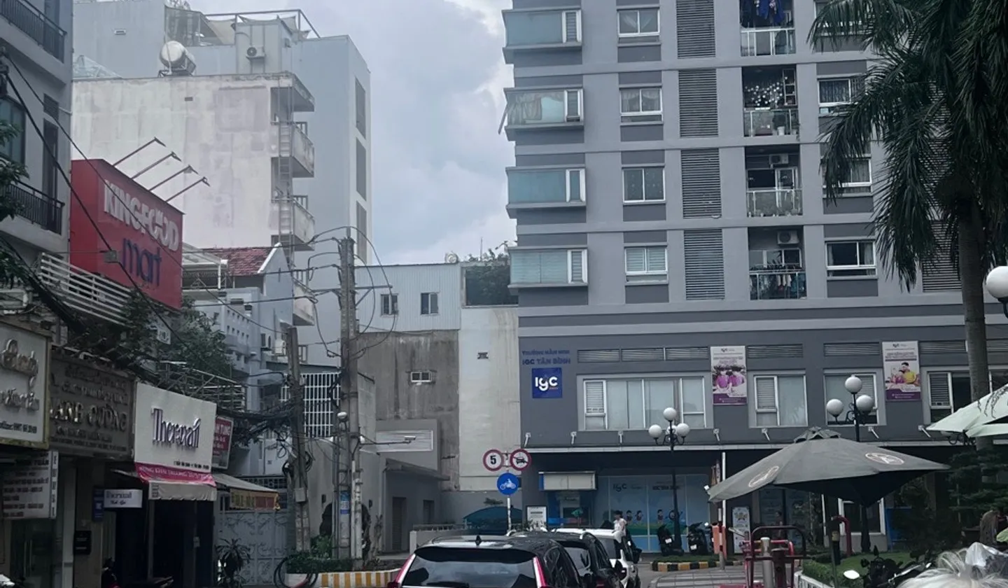 Bán nhà mặt phố 5 tầng rộng 174m2 tại quận Tân Bình... Bán nhà mặt phố tại Tân Bình, Hồ Chí Minh 01