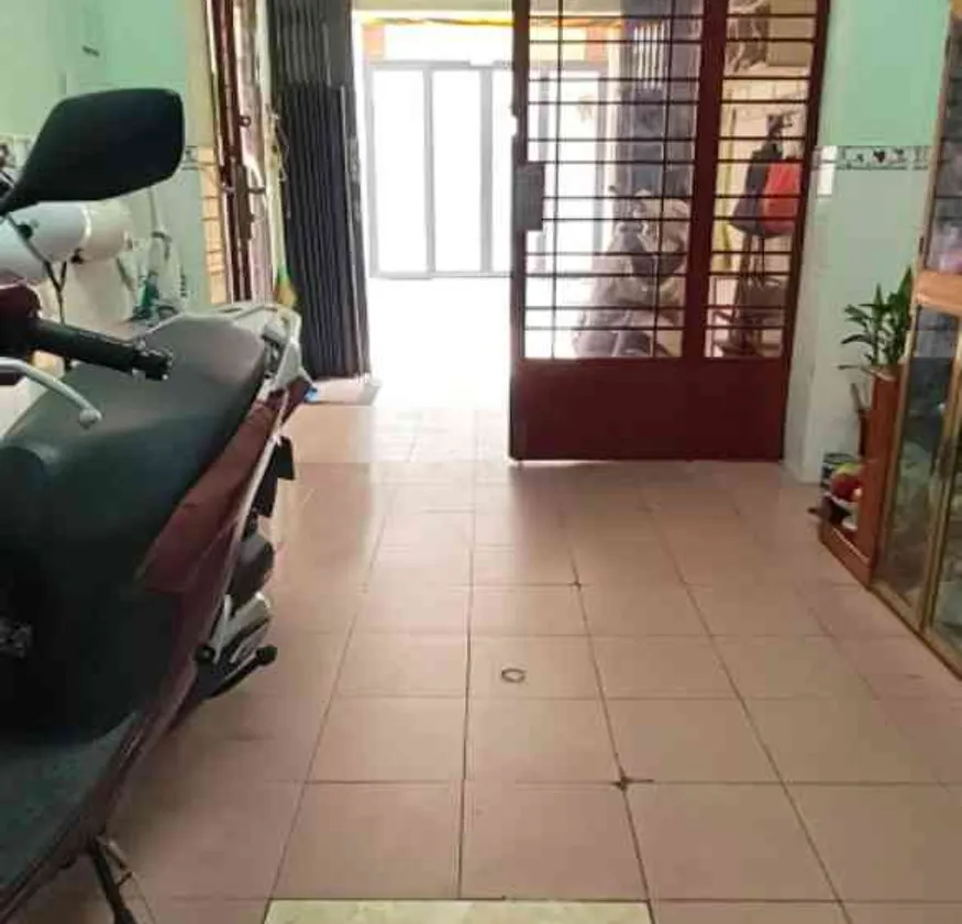Nhà 3 tầng mặt tiền hẻm nhựa Cách Mạng Tháng 8 Quận 10... Bán nhà riêng tại Hòa Hưng, Hồ Chí Minh 01