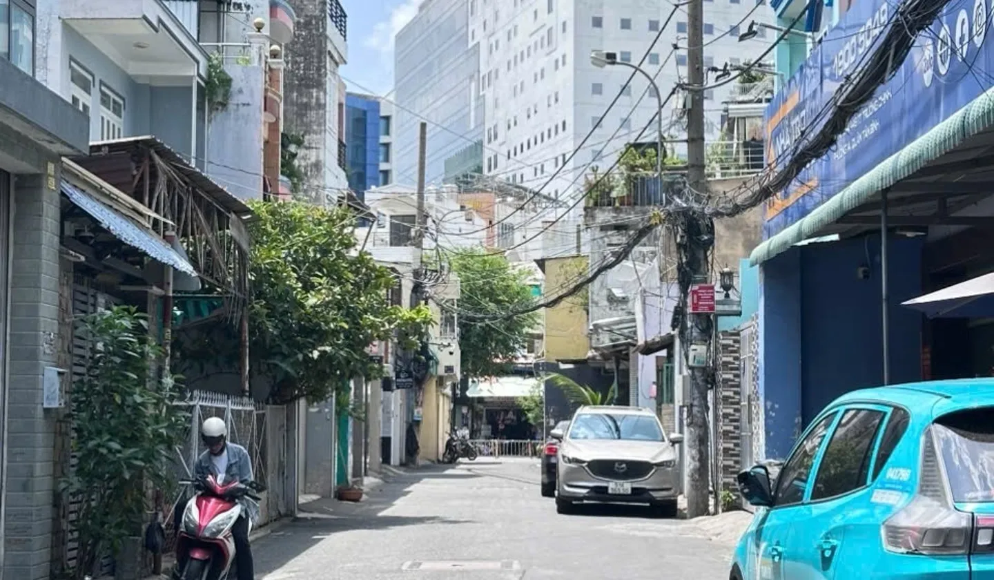 Nhà 4 tầng mới tại Tân Bình gần mặt tiền Trường Chinh giá 11,2 tỷ... Bán nhà riêng tại Bảy Hiền, Hồ Chí Minh 01