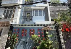 Nhà đẹp 4 tầng tại trung tâm Phú Nhuận, hẻm ba gác thoáng mát... Bán nhà riêng tại Phú Nhuận, Hồ Chí Minh 01