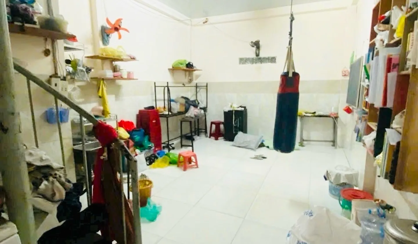 Bán nhà 1 trệt 1 lầu hẻm Hồ Văn Long sát chung cư Lê Thành... Bán nhà riêng tại Tân Tạo, Hồ Chí Minh 01