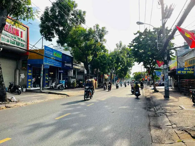 Bán nhà mặt phố 2 tầng mặt tiền 5.3m tại Phường An Lạc, TP.HCM... Bán nhà mặt phố tại An Lạc, Hồ Chí Minh 01