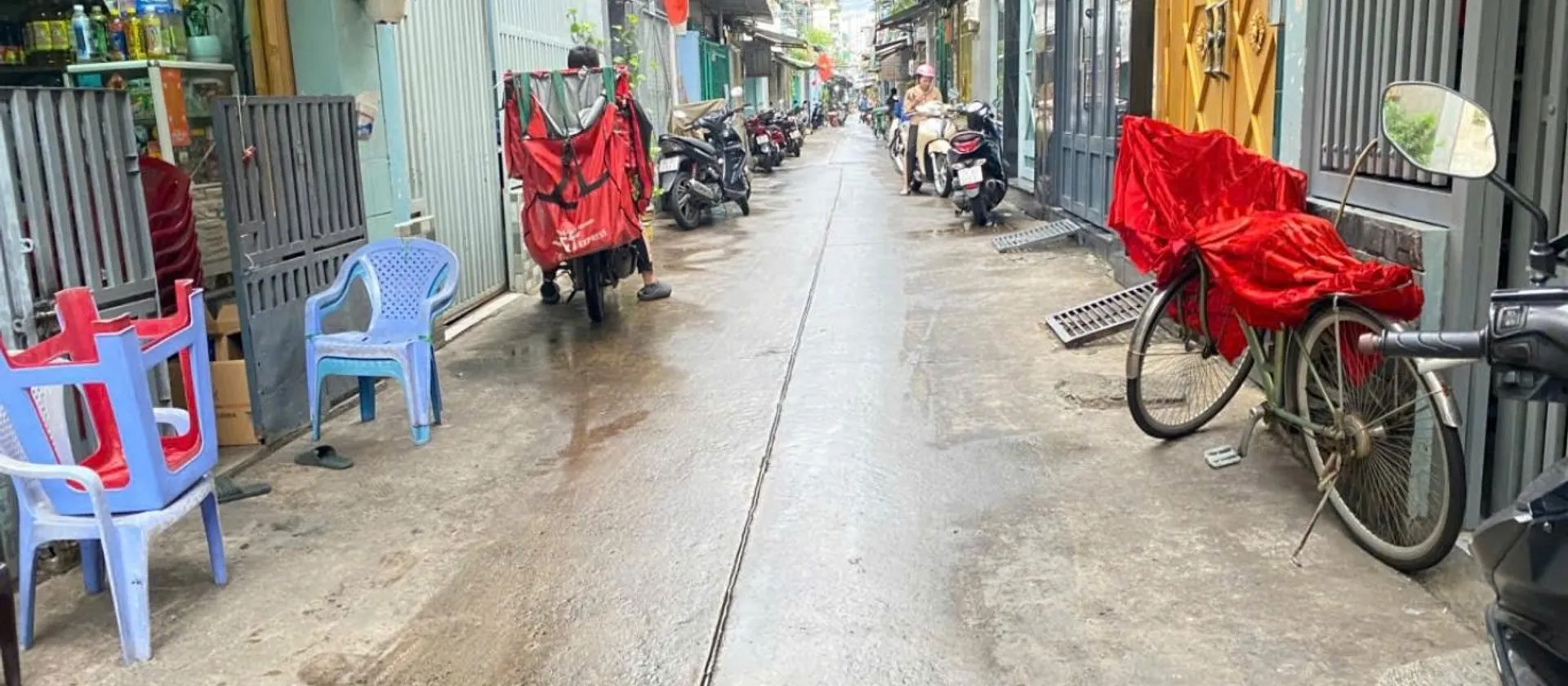 Gần ĐH Nguyễn Tất Thành - 2 Tầng - Nhỉnh 2 tỷ - Shr - Vài bước ra hẻm ô tô... Bán nhà riêng tại Xóm Chiếu, Hồ Chí Minh 01