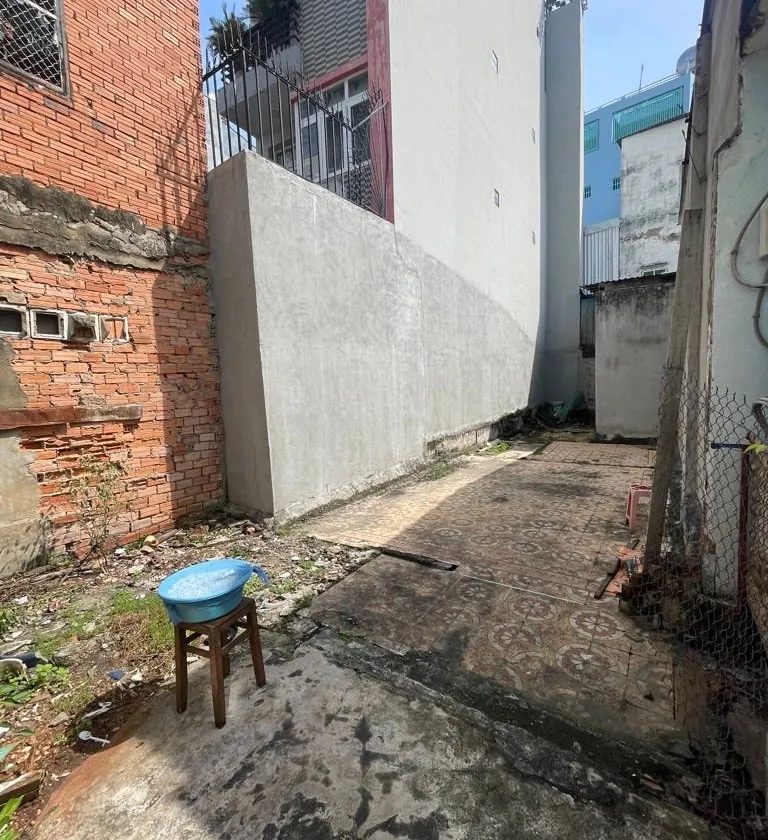 Đất sát MT Tôn Đản - 63m2 - Ngang gần 5m - Nhỉnh 4 tỷ - Shr... Bán đất tại Xóm Chiếu, Hồ Chí Minh 01