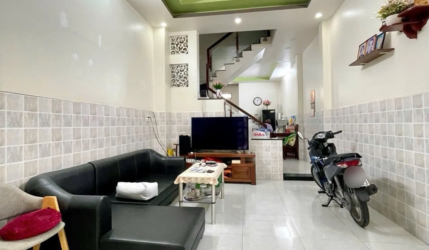 🏡 Siêu phẩm gần AEON Mall Tân Phú – 64m² – 2 tầng – hẻm 1 sẹc xe hơi tránh – nhà mới ở ngay... Bán nhà riêng tại Bình Hưng Hòa, Hồ Chí Minh 01