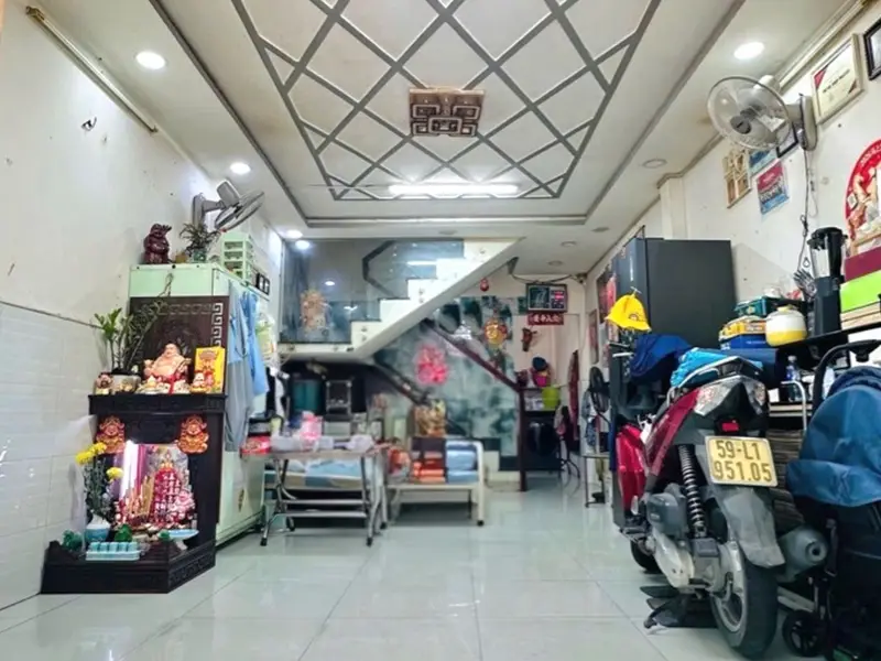 BÁ.N NHÀ ĐẸP SÁT HUƠ.G LỘ 2 - NGÃ TƯ 4 XÃ - ÔTÔ VÀO NHÀ - Ở NGAY - ( 4X12M ) - NHỈNH 4$... Bán nhà riêng tại Bình Trị Đông, Hồ Chí Minh 01