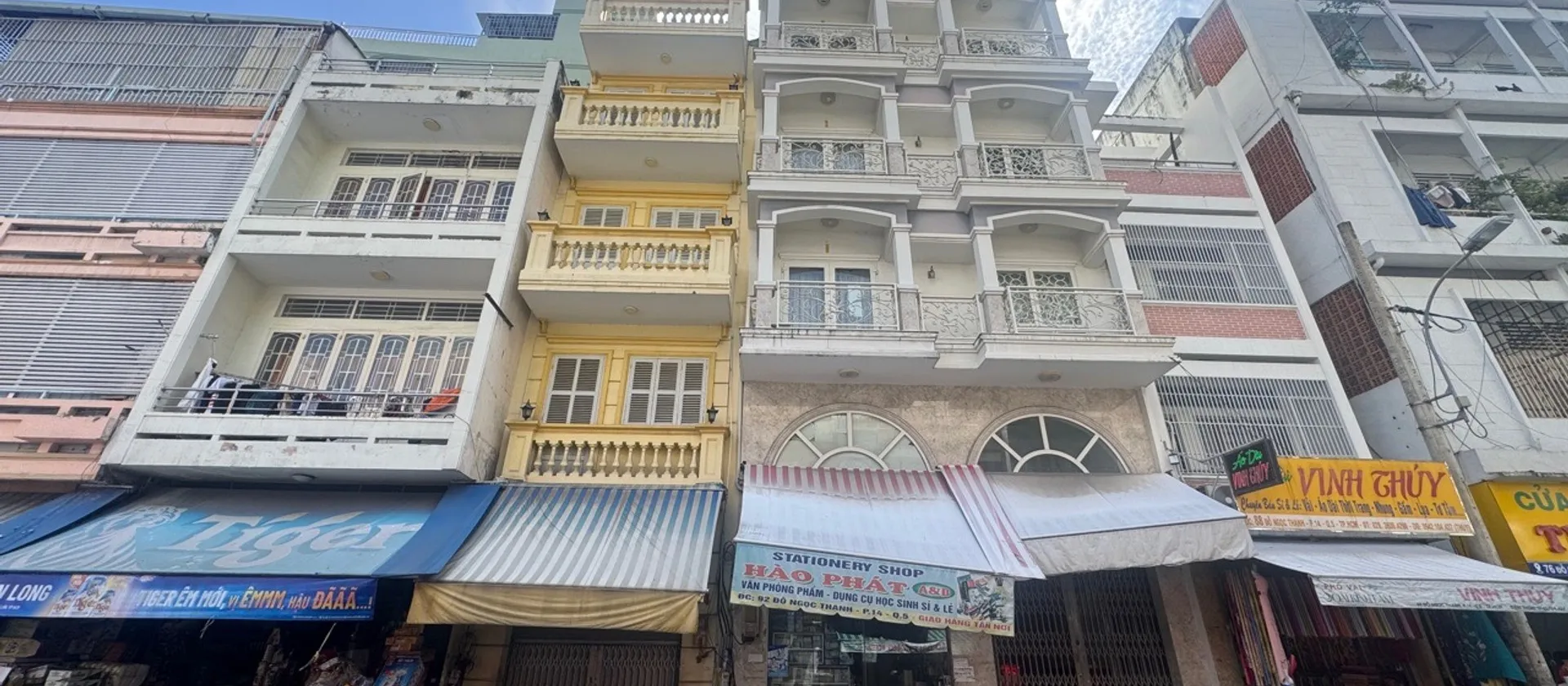Nhà mặt phố 5 tầng đẳng cấp tại phường Chợ Lớn, trung tâm kinh doanh sầm uất... Bán nhà mặt phố tại Chợ Lớn, Hồ Chí Minh 01