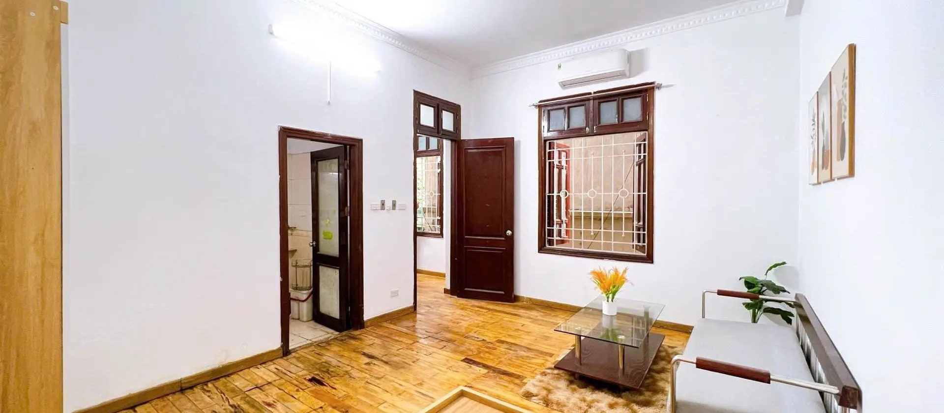 Bán nhà riêng 4 tầng mặt tiền rộng tại Lạc Long Quân, gần Hồ Tây... Bán nhà riêng tại Nghĩa Đô, Hà Nội 01