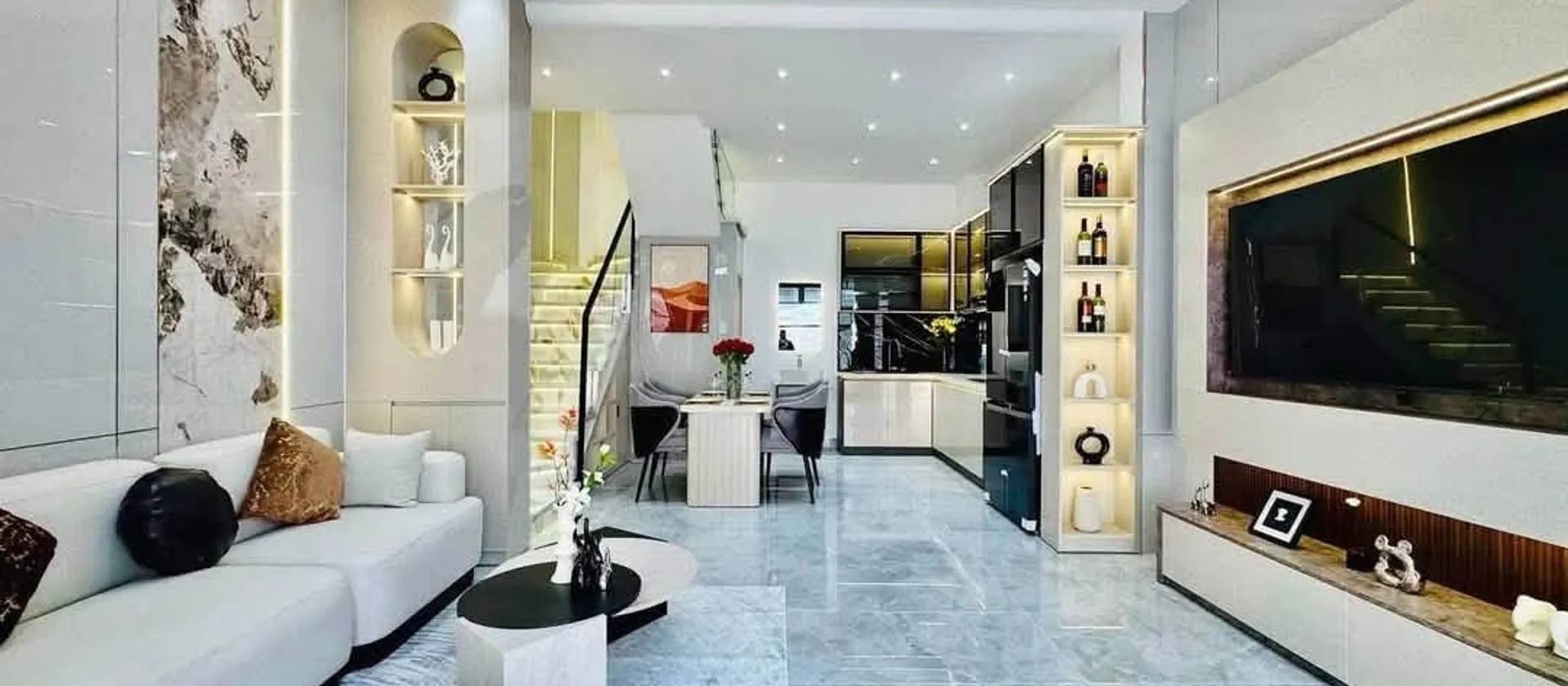 Hẻm Thông,42m2, 5 Tầng, Phan Huy Ích, Gò Vấp - 6,38 Tỷ - Mới 100%, Full Nội Thất... Bán nhà riêng tại An Hội Tây, Hồ Chí Minh 01