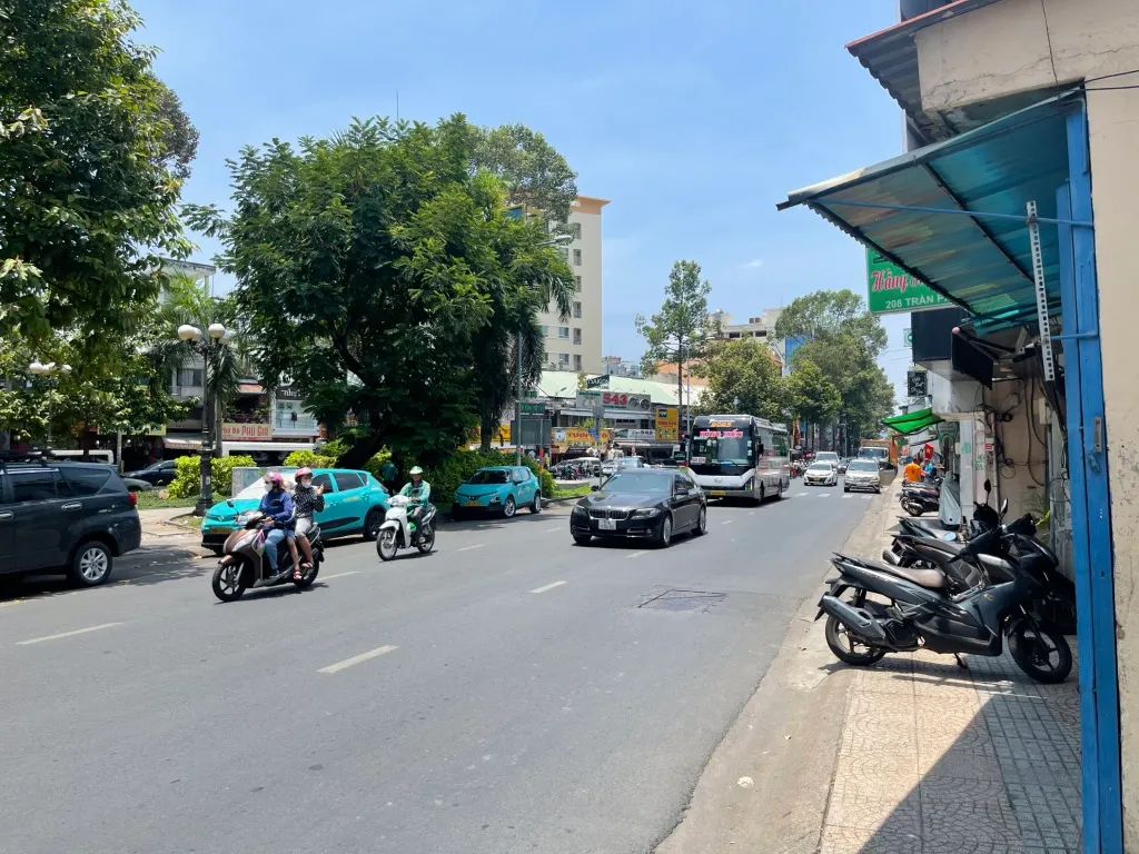 Trung Tâm Sài Gòn - bán nhà DT 72m2 - Trần Phú Q5 - chỉ 8tỷ... Bán nhà riêng tại An Đông, Hồ Chí Minh 01