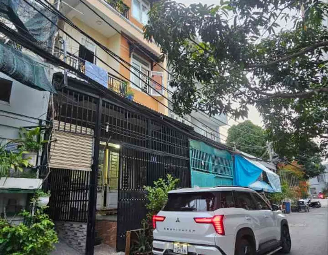Cơ hội hiếm có sở hữu nhà 3 tầng rộng 163m2 gần Phú Mỹ Hưng giá siêu hời... Bán nhà riêng tại Phú Thuận, Hồ Chí Minh 01