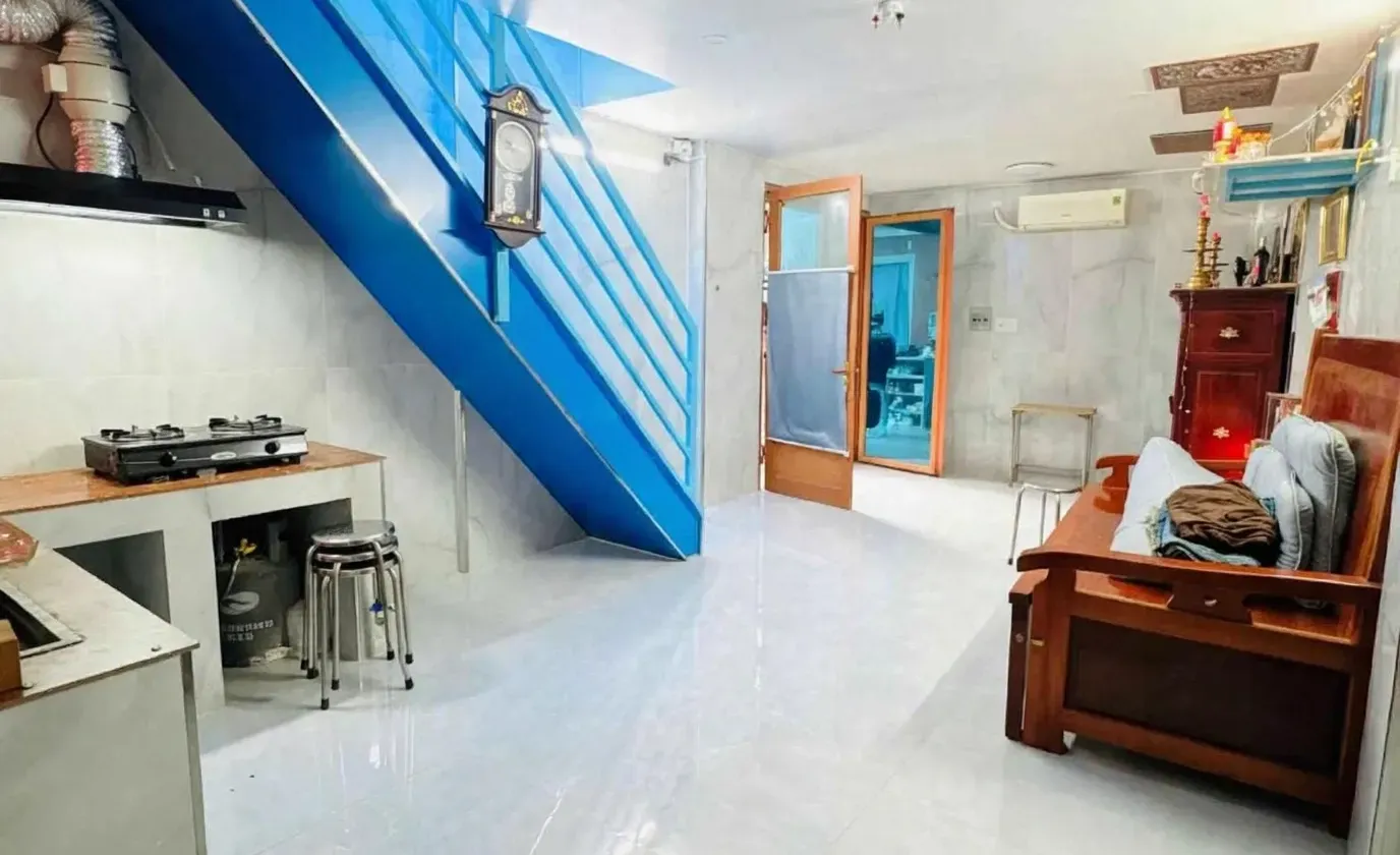 🔥 Q8 – BÔNG SAO | 33M² | 2 LẦU | 4×8M | NHỈNH 2 TỶ
🏡 Nhà 2 lầu, ngang 4m × dài 8m, diện tích 33m²... Bán nhà riêng tại Bình Đông, Hồ Chí Minh 01