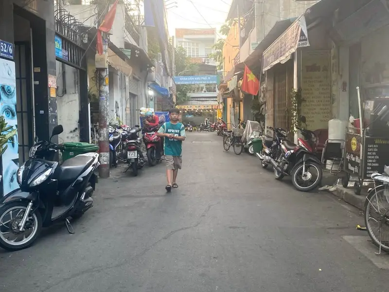 Bán nhà 4 tầng Sát Mặt Tiền Gần Chợ Tân Trụ, diện tích 57.7m2... Bán nhà riêng tại Tân Sơn, Hồ Chí Minh 01