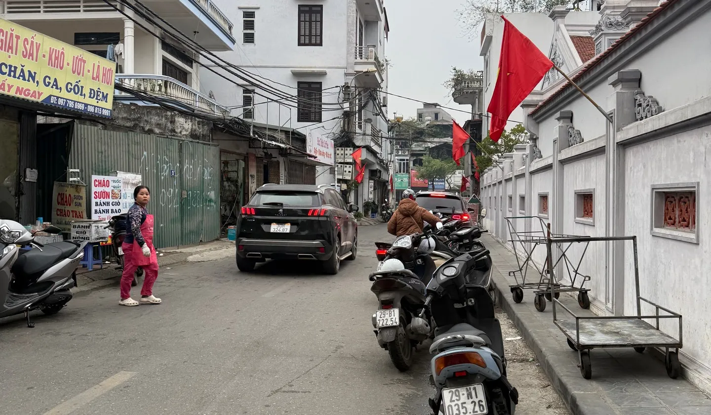 BÁN ĐẤT Ô CÁCH, VIỆT HƯNG 63M2- MT 4M- NGÕ THÔNG, NÔNG, Ô TÔ VÀO ĐẤT- 13.9 Tỷ... Bán nhà riêng tại Việt Hưng, Hà Nội 01