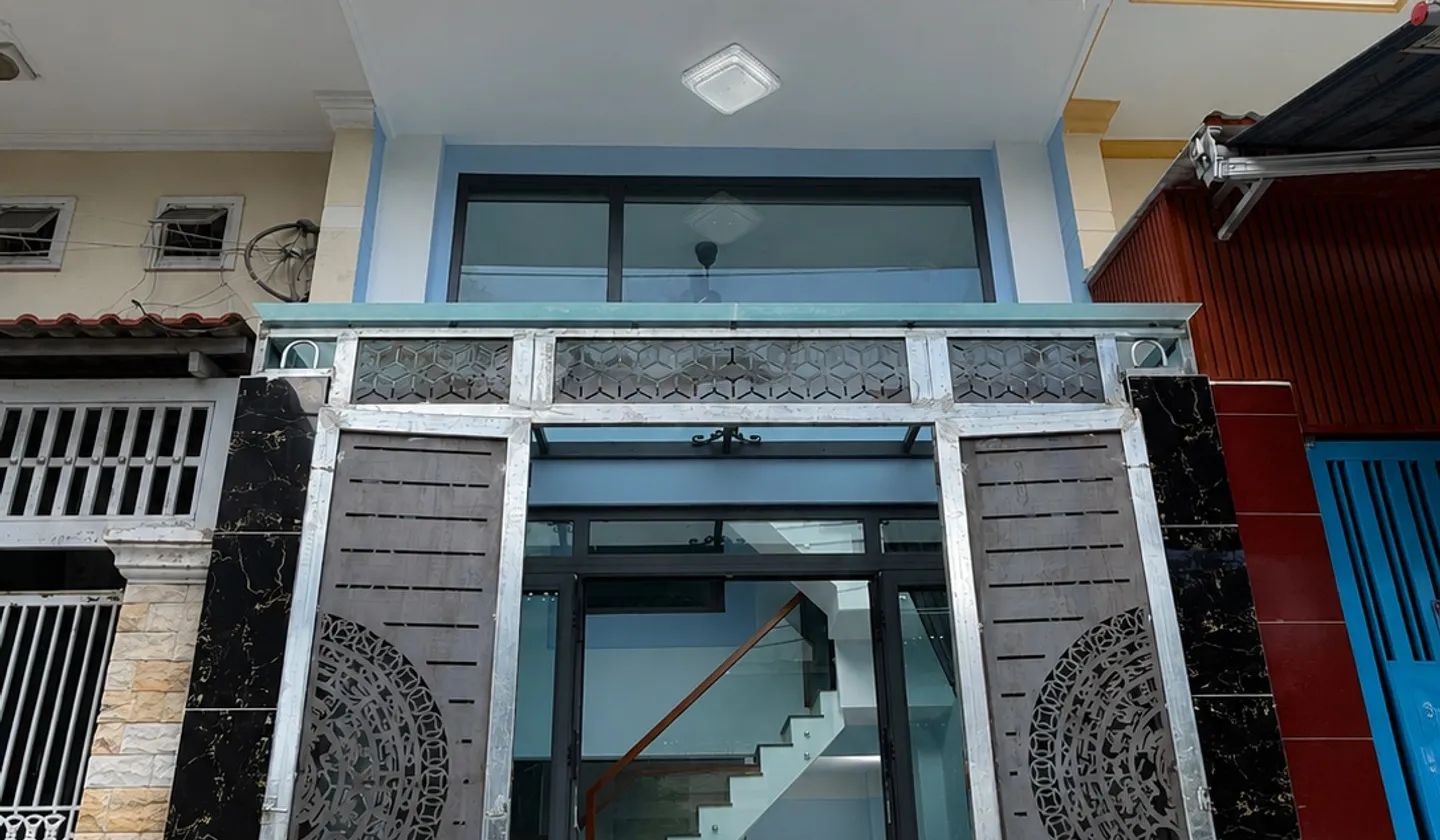 Bán nhà riêng 3 tầng tại phường Hiệp Bình, Hồ Chí Minh, mặt tiền kinh doanh 3.7 m... Bán nhà riêng tại Hiệp Bình, Hồ Chí Minh 01