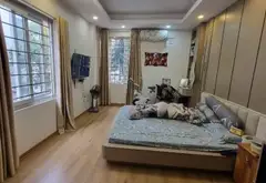 Tổ ấm nhỏ xinh
Nhà lô góc 5 tầng, view 3 thoáng, tiện nghi cực đỉnh ở Tương Mai... Bán nhà riêng tại Tương Mai, Hà Nội 06